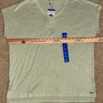 Orvis  Classic Collection V-Neck Cap Sleeve Top Lightweight Tee Shirt‎ green L Photo 3