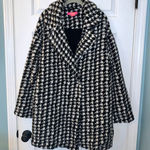 Catherine Malandrino  Black & White Houndstooth Coat Photo 0