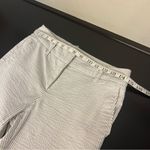 None Stretchy Seersucker cropped pants, white and taupe, pockets, size 6 Photo 5