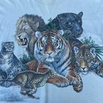 Habitat Vintage 90s  Wilderness Cheetah Lion Big Cats Nature Graphic Tan T-shirt Photo 1
