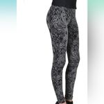 Hue Women’s  Python Print Cotton Leggings Black Size XS NWT Photo 1