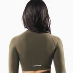 Alphalete  women’s stratus long sleeve top size small Photo 0