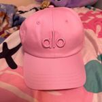 Alo Yoga NWT Alo cap  Photo 0