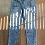 Tommy Bahama Stefano Embellished Jewels Mid Rise Photo 1