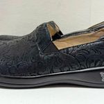 Alegria  Keli PRO Black Emboss Paisley Photo 1