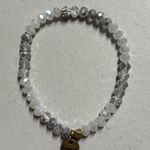 Erimish  white/silver beaded Braceket Photo 0