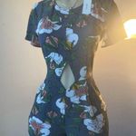 New Tavik Floral Romper (Tag Attached) Size Small Multi Photo 1