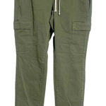 Torrid NEW  Size 1S  14 16 Short Cargo Pants Green Olive Twill Straight Mid Rise Photo 0