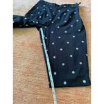 Briggs New York  Wm's Capri Pants Black W/Embroidered Daisy Design Size 10P Photo 5