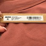 SKIMS Cotton Jersey Low Rise Crop Pant - Redwood Photo 5