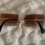 Sunglasses Brown Photo 1