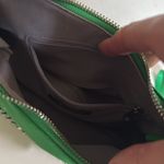 Wild Fable  cross body clutch purse.  Satin Green. Adjustable strap. Like new. Photo 5
