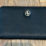 Adrienne Vittadini  Black Wallet‎ Photo 0