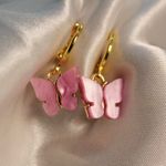 Boutique ✨ Magenta Butterfly Earrings Photo 0