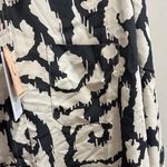 The wolf Gang Black and White Women's Button Down Shirt Size L Photo 5