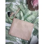 Charming Charlie  Tan Beige Snakeskin Faux Leather Large Tassel Zip Clutch Purse Photo 3