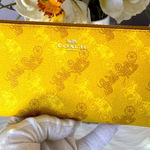 Coach  Zip Wallet-Horse and Carriage Print Photo 0