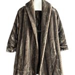Roma Vintage La France simulated fur coat Photo 0