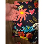Trina Turk floral shorts Sz 2 Photo 7