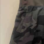 Old Navy Women’s Camouflage Camo Skort Skirt Running Workout Size Large Photo 2