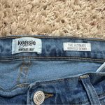 Kensie  Jeans Womens the ultimate high-rise distressed skinny jeans, size 10/30￼ Photo 3