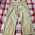 Jamaica Bay stretch size 6 neutral green capri Photo 2