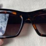 Quay Australia Sunglasses Photo 0