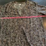 Old Navy Womens XL Animal Print Long Sleeve Button Up Blouse Top Mob Wife Flowy Photo 6
