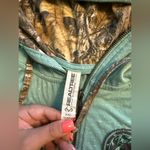 Realtree women’s real tree zip up hoodie Photo 4