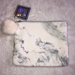 NWT Sal & Jo’s Marble Cosmetic Bag Gray Photo 0