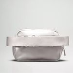 Lululemon NWT 1L Vapor White with Studded Logo Everywhere Belt Bag Photo 3