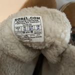 Sorel Boots Women’s size 7 Brown Plaid Warm Comfortable RARE HTF Photo 5