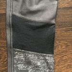 Under Armour  Heat Gear Compression Leggings Gray Small Photo 3