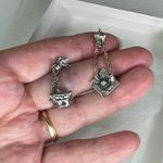 Vintage Avon “ Sleek Drop” faux diamond chain dangle earrings. Black Photo 4