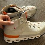 Women’s On Cloudtrax Hiking Shoes White Size 8.5 Photo 3