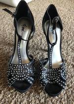 Fioni night's sparkling silver high heels size 7