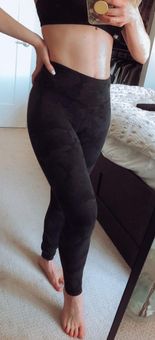 Lululemon Black Camo Leggings Size 6 - $35 (64% Off Retail) - From