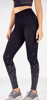 Fabletics High-Waisted Seamless Check Legging size small - $25