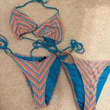 Triangl  Bikini Photo 0