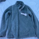 Patagonia Gray And Pink Fleece Photo 0