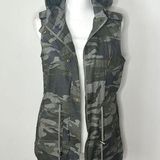 Zenana Outfitters Camo Vest Jacket Photo 0