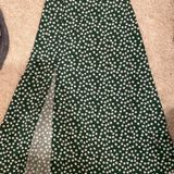 SheIn Midi Skirt With Slit And Flower Detail  Photo 0