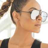 Quay Australia Desi Perkins Aviators High Key 126 Photo 0
