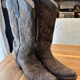 Circle G Distressed leather filigree Embroidered Cowboy Boots, women’s Sz 8.5 Photo 0