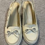 st. john's bay  Women's Cream Slip-On Wedge Shoes Size 6 Photo 0