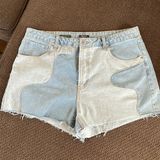 Wild Fable Two-Tone Super High-Rise Cutoff Jean Shorts size 16 Photo 0