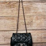 Chloe K  New York CUTE Black Quilted Crossbody Bag Photo 0