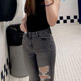 American Eagle Outfitters Ripped Skinnies Photo 0