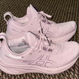 ASICS Running Shoes Photo 0