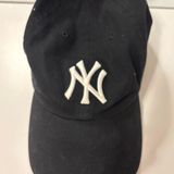 47 Brand Black New York Yankee Hat  Photo 0